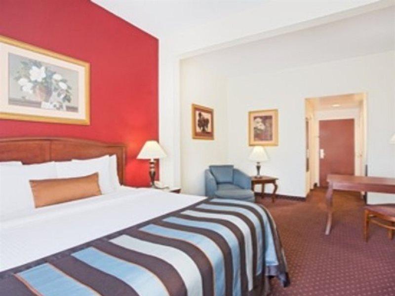 Wingate By Wyndham - Mobile Hotel Bagian luar foto