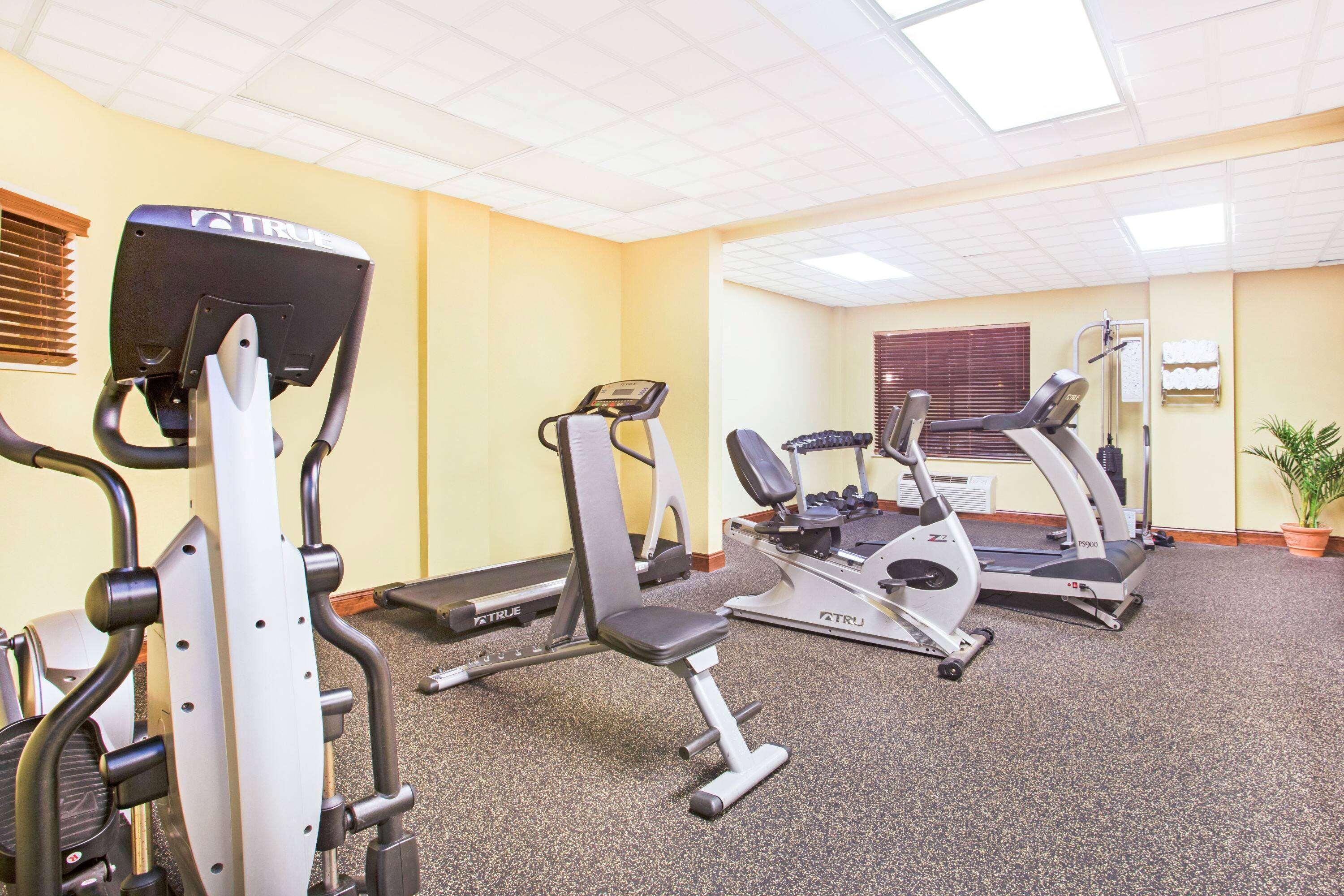 Wingate By Wyndham - Mobile Hotel Bagian luar foto