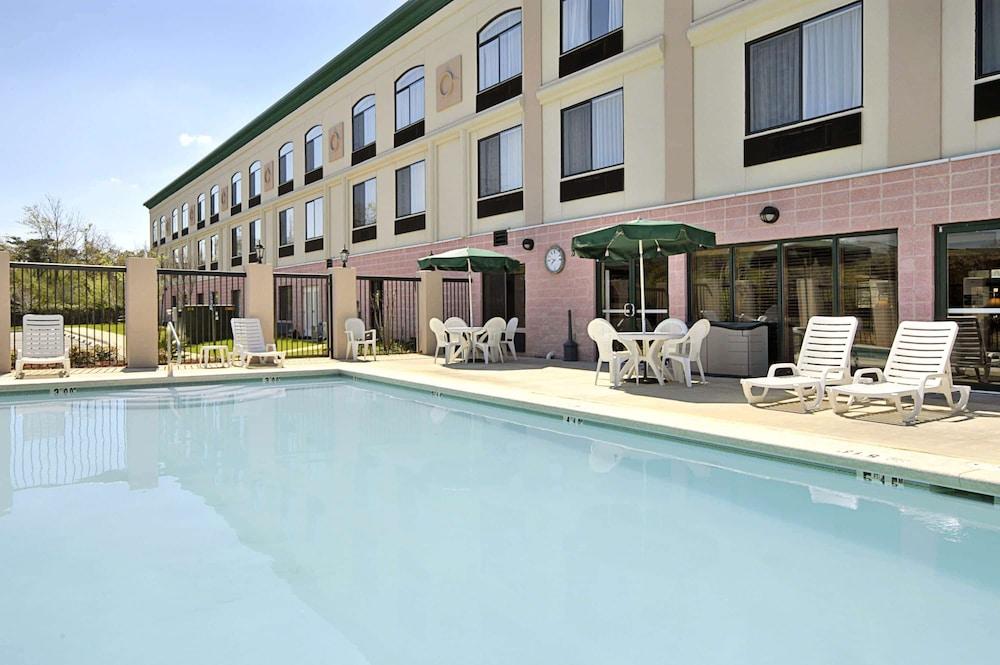 Wingate By Wyndham - Mobile Hotel Bagian luar foto