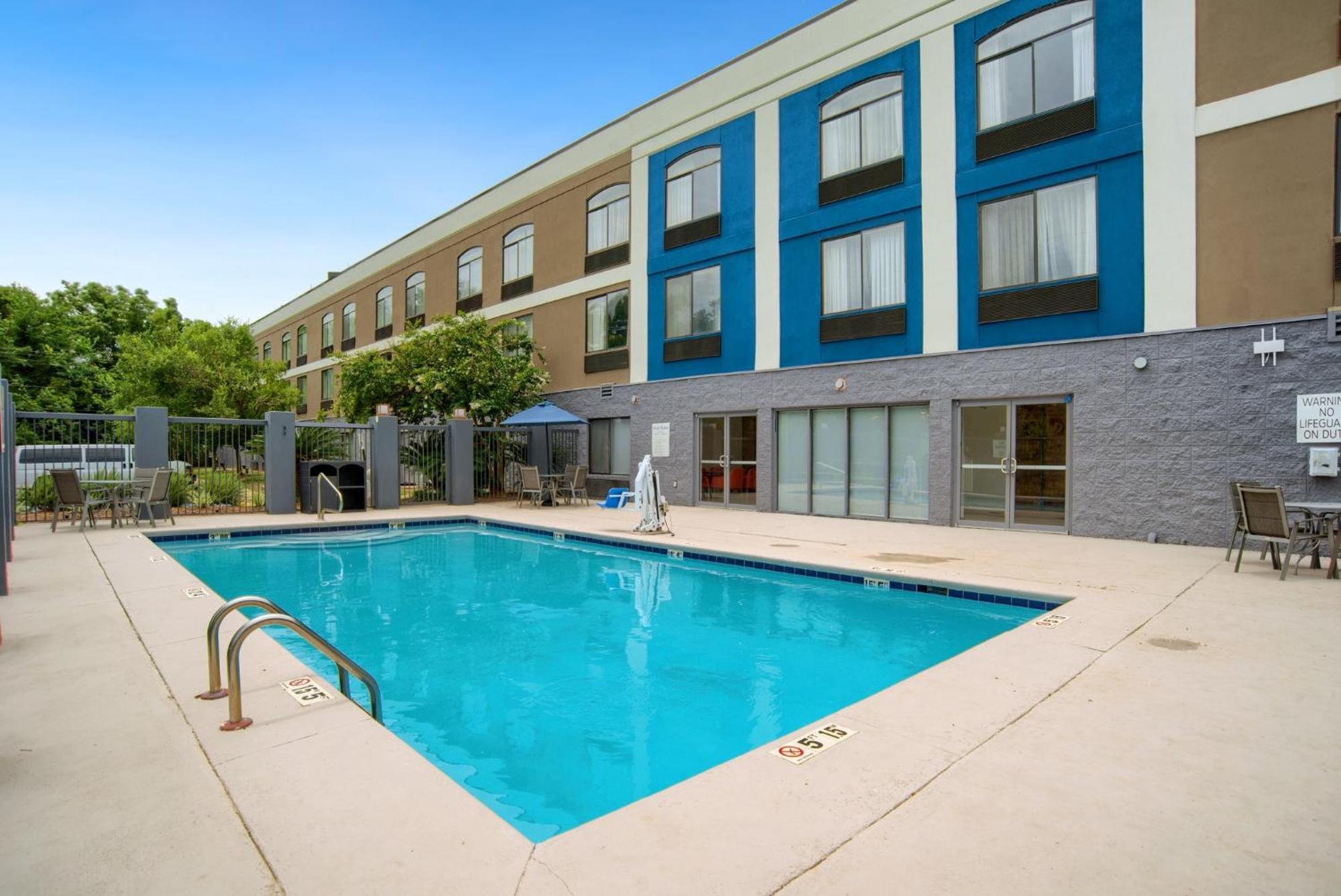 Wingate By Wyndham - Mobile Hotel Bagian luar foto